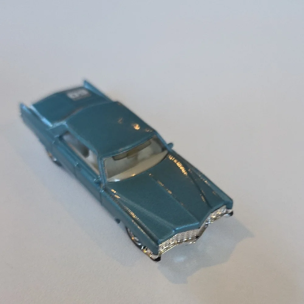 60th Anniversary Hot Wheels Cadillac Sedan DeVille '69 Diecast Car Model